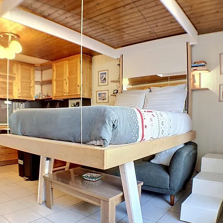 Ladybird Apartment *